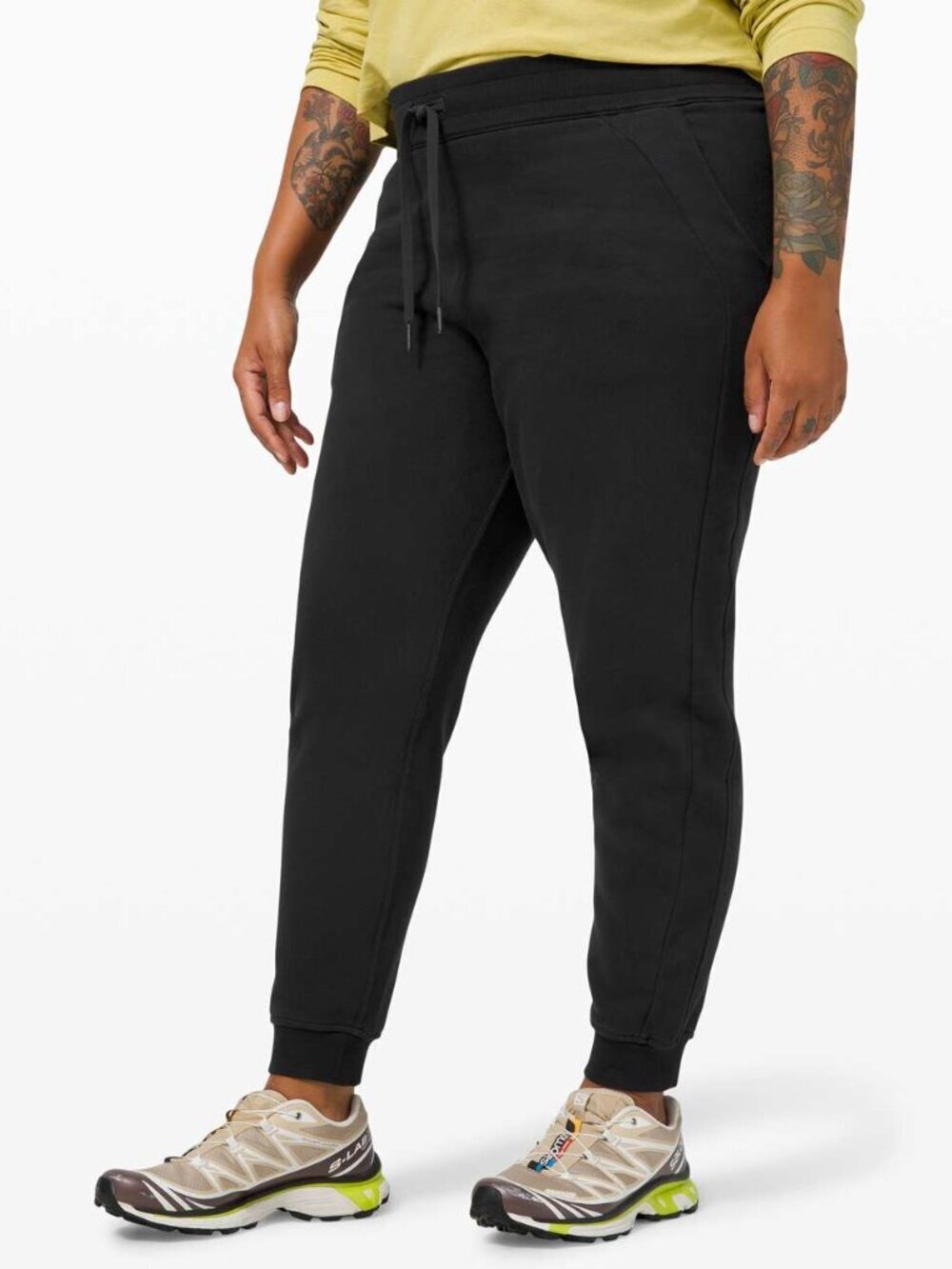 Lululemon Women's Black Scuba Jogger Pants Size 4 38175